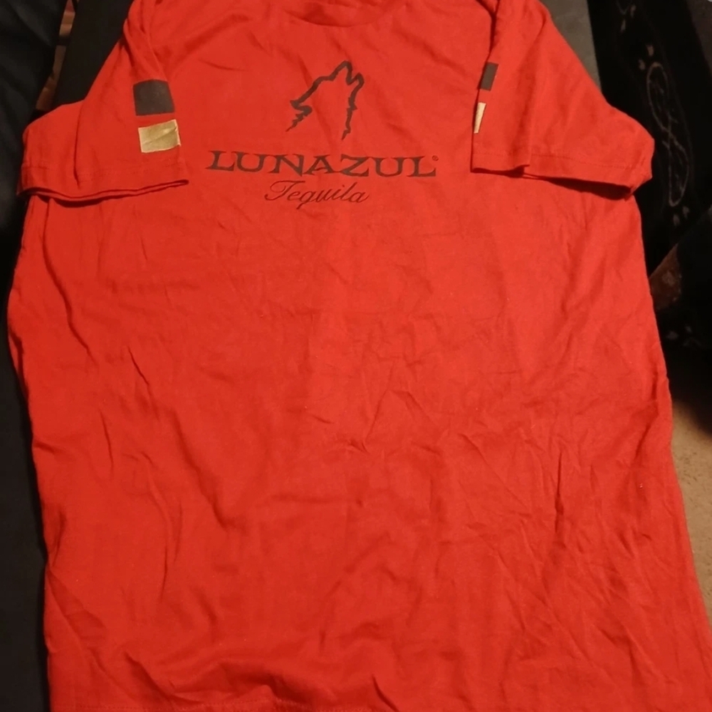 Canvas Red T Shrit Size Large Women's Lunazui Tequila